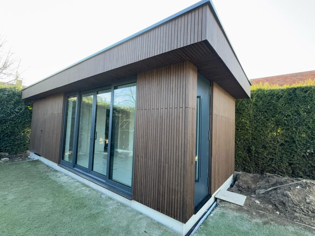 Prefab budget woning zijkant