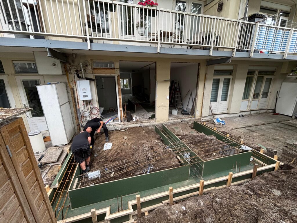 Aanbouw Amsterdam fundering