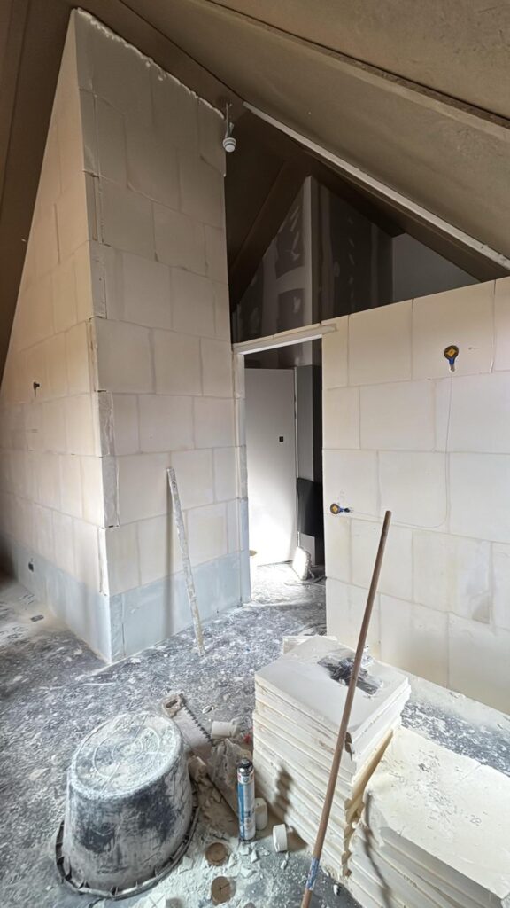 Tussenwand zolder halverwege