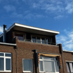Dakopbouw op een plat dak